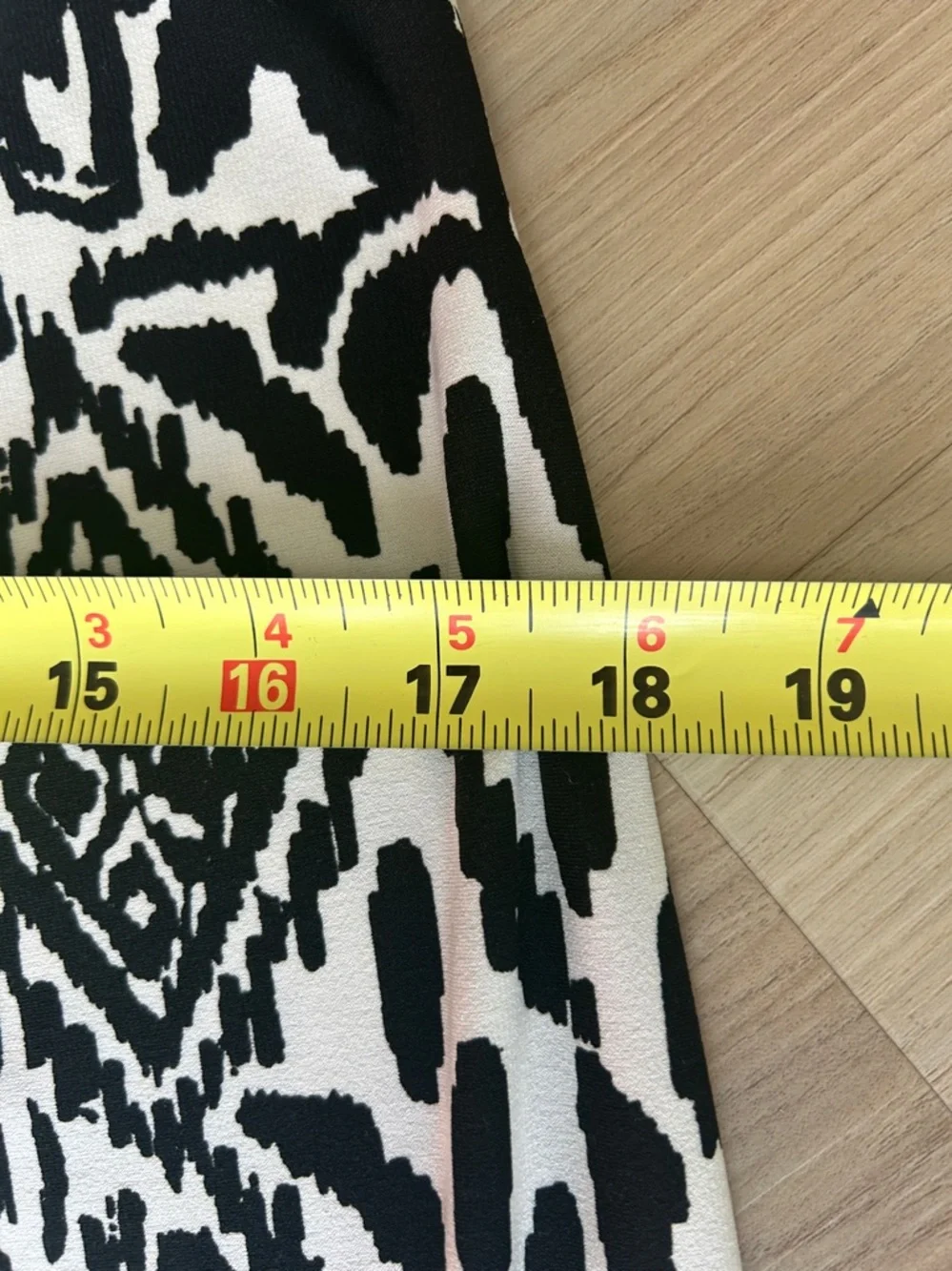 Saint Tropez West Tribal Cover Up Swim Dress Black White 8 NWOT Built In Bra